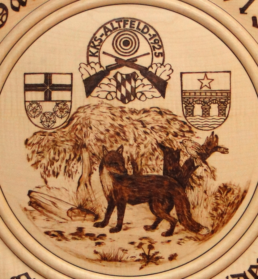 Die Wappen von Altfeld und der Stadt Marktheidenfeld vereinen sich zu harmonisch Gesamtbild